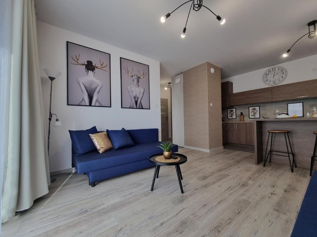 Q Apart Enter- Klimatyzowany 2 Pokojowy Apartament Przy Manufakturze Z Garazem Gratis, Fv Лодзь Экстерьер фото
